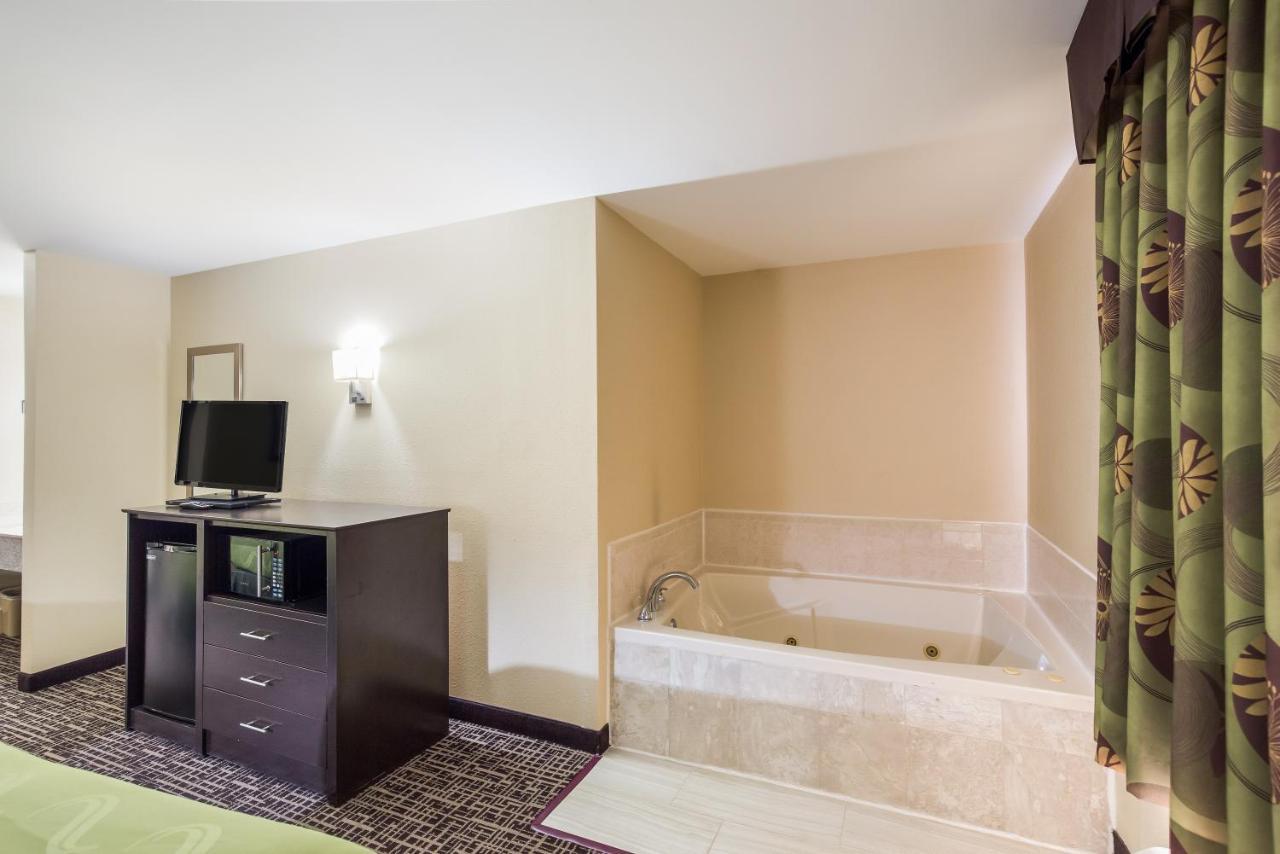 Quality Inn & Suites Caseyville - St Louis Exteriér fotografie