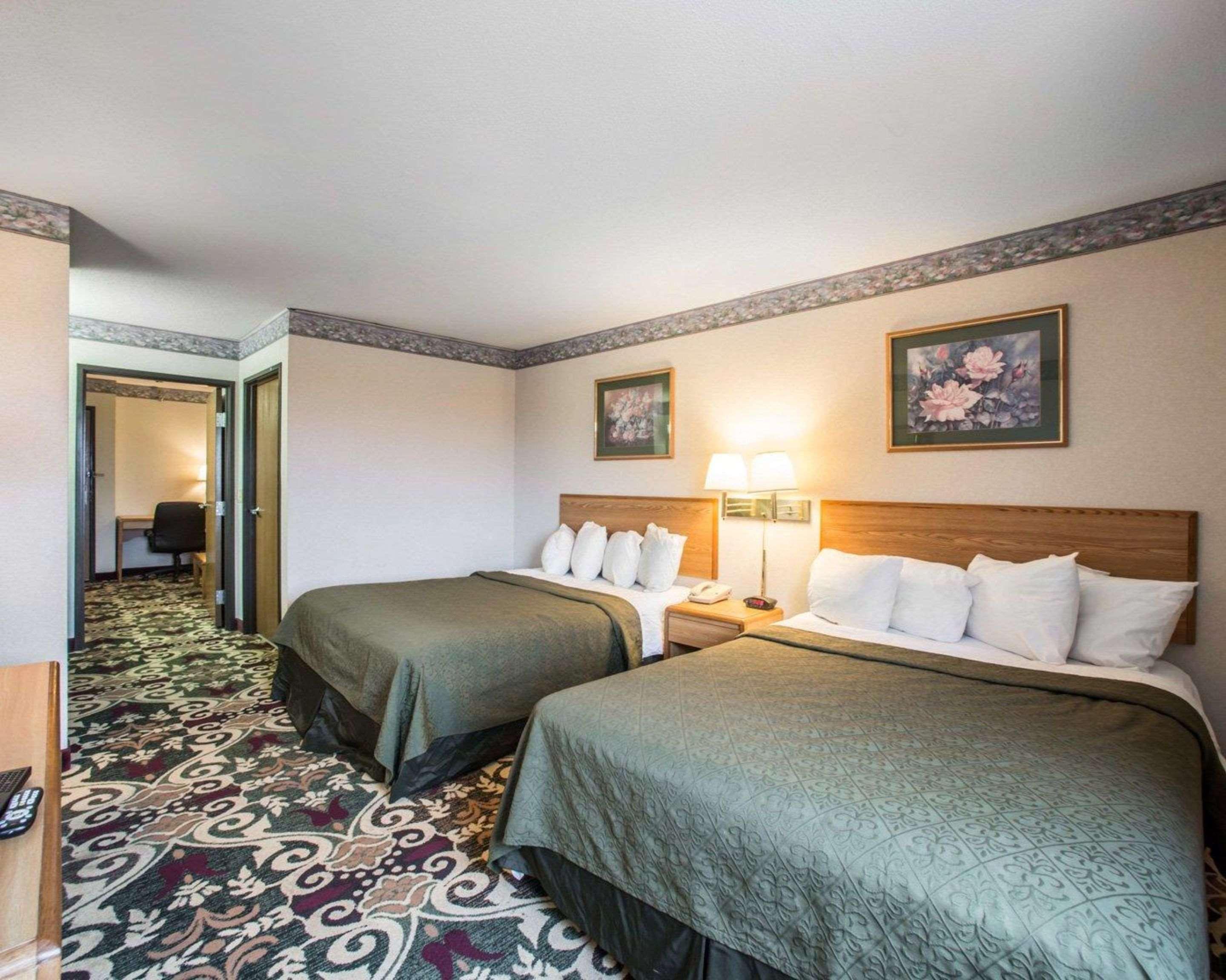Quality Inn & Suites Caseyville - St Louis Exteriér fotografie