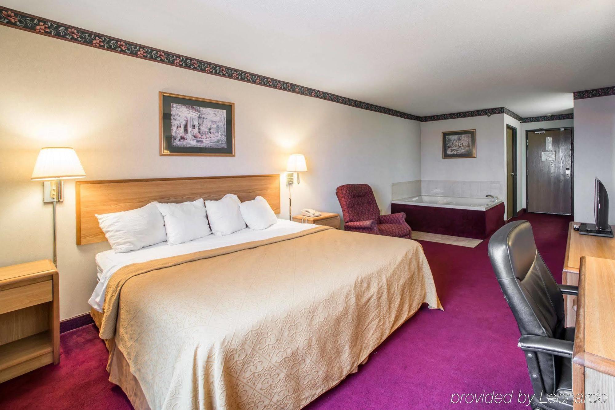 Quality Inn & Suites Caseyville - St Louis Exteriér fotografie